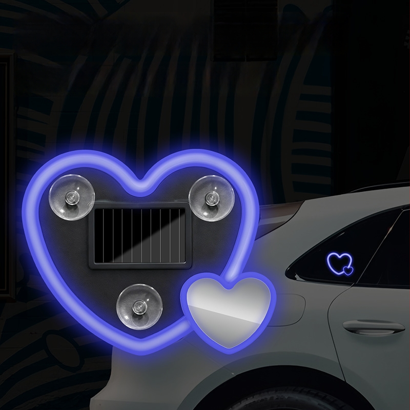 Automašīnas iekšējais LED atmosfēras apgaismojums sirds formā – saules enerģija, ABS, 5V, 0.1A, 0.5W. Modelis Solar Heart Atmosphere Light 01