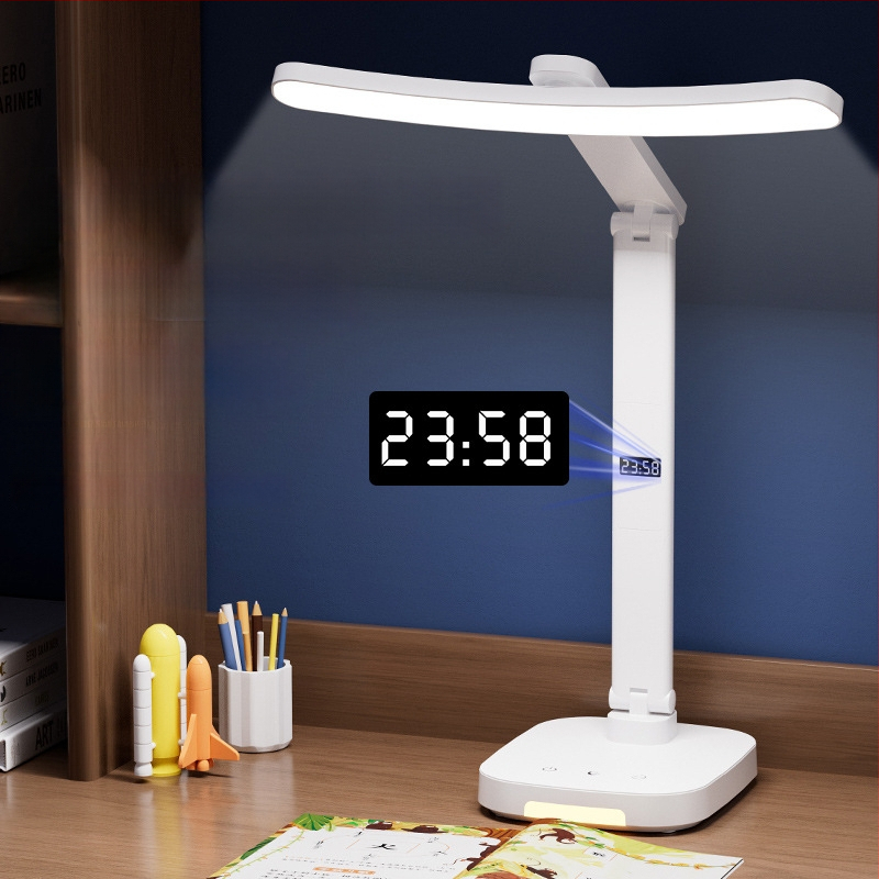 Kontori öölaudalamp puutetundliku lülitiga, sisseehitatud liitiumakumulator, plastist varjund, ≤36V, kaasaegne minimalistlik stiil (CRI 70–79, põhivalgustus, OEM logo)