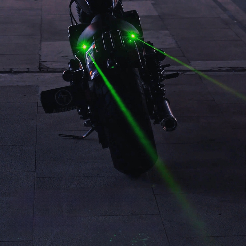 Mootorratta tagatuli laserprojektsiooniga ja strobo valgusega, mudel H901, 5V, 0.2A