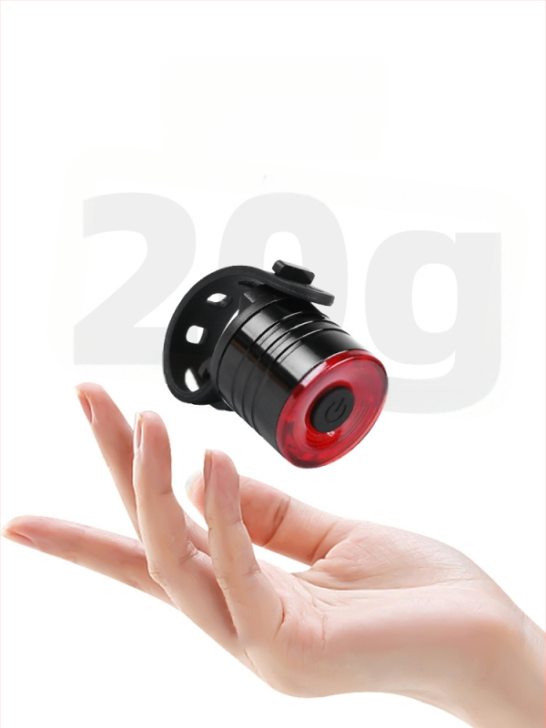 Jalgratta tagatuli pika tööajaga öiseks sõiduks – kõrge heledus, sobib mägi- ja linnarattale, hoiatussignaal