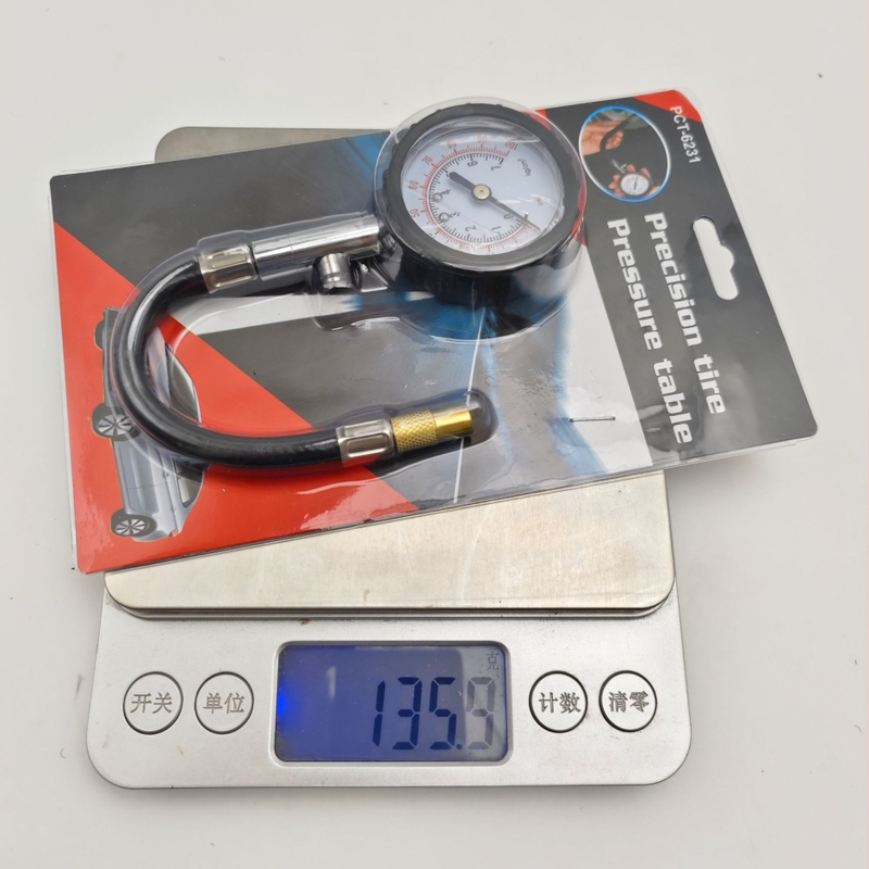 Mehaaniline auto rehvi rõhu mõõtja pikema voolikuga ja deflatsiooni funktsiooniga, 100 PSI ulatus, mudel YW-048, kaasaskantav ja universaalne