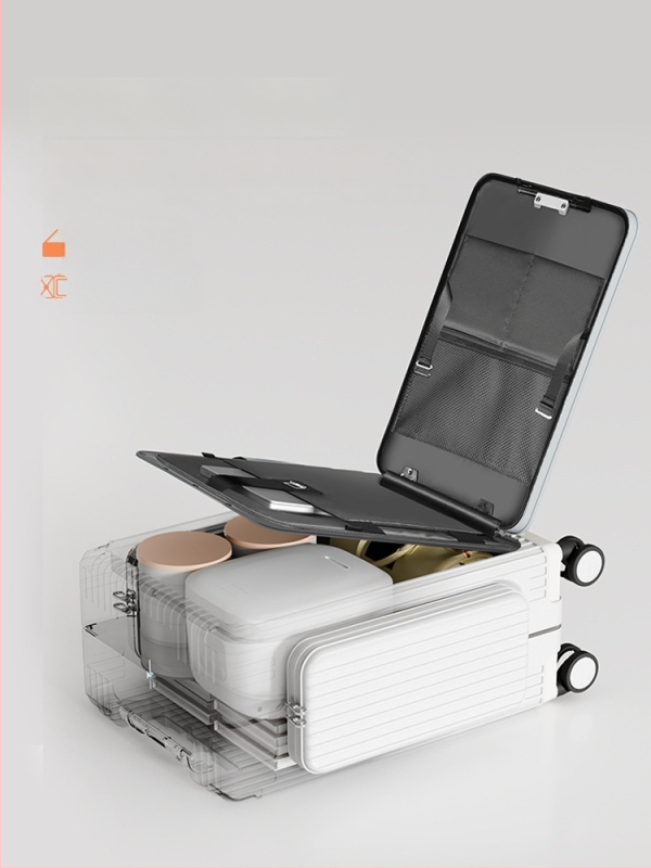 Triju nodalījumu priekšējā atvēruma koferis, PC materiāls, TSA kombinācijas slēdzene, universālie riteņi, svars 5 kg