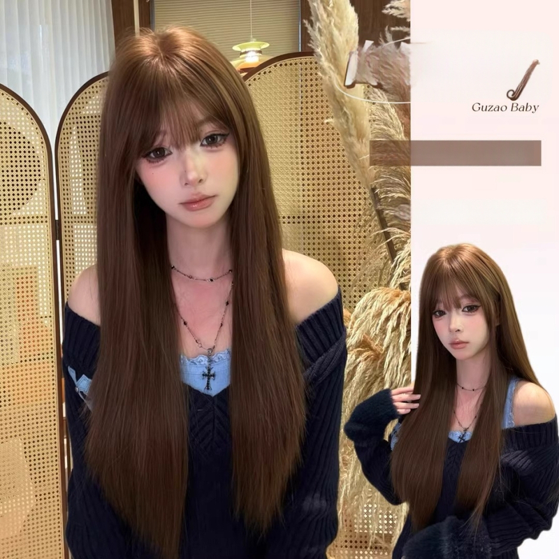 Parochňa s dlhými rovnými vlasmi a ofinkou, prirodzený štýl, vlákna odolné voči teplu