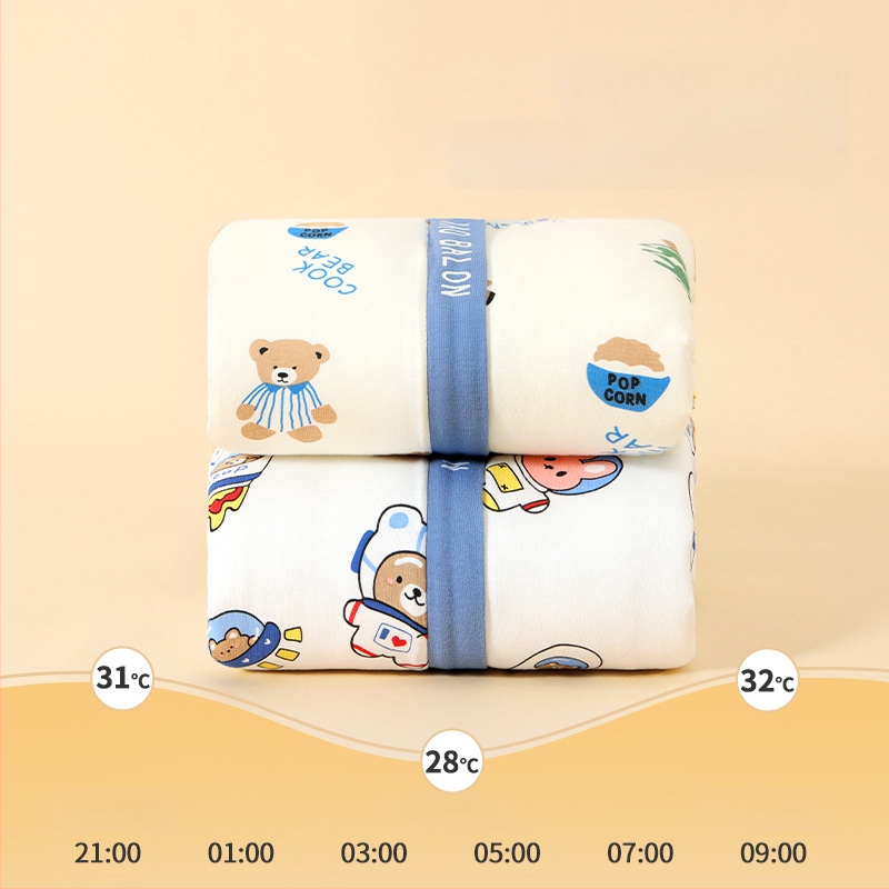 Kūdikio miego maišelis – tankus, medvilnės išorė, poliesterio pamušalas, metalinis užtrauktukas, animacinis raštas, tinkamas žiemai, pavasariui ir rudeniui, pastovaus temperatūros funkcija, amžius 1–3 metai