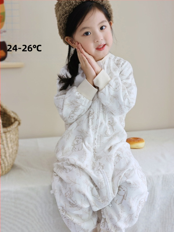 Miegmaišis kūdikiams ir vaikams, keturių sluoksnių bambukų pluošto ir medvilnės gazas (70/30) su padu, karikatūrų raštas, pavasario ir rudens sezonai, drėgmės valdymas