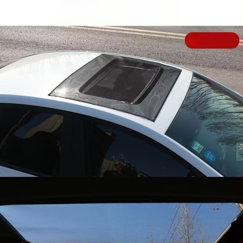 Automobilio lango uodų tinklas su saulės stogo tinkleliu – magnetinis tvirtinimas, pusiau skaidrus tinklas, medžiaga: tinklas + minkštas magnetas, universalus suderinamumas
