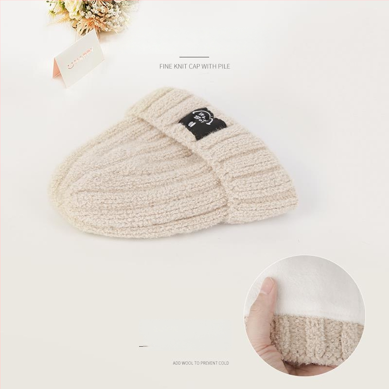 Dlhá rovná parochňa s pletenou čiapkou, kórejský štýl, úplné zakrytie hlavy, nadýchané vlasy, prirodzený vzhľad