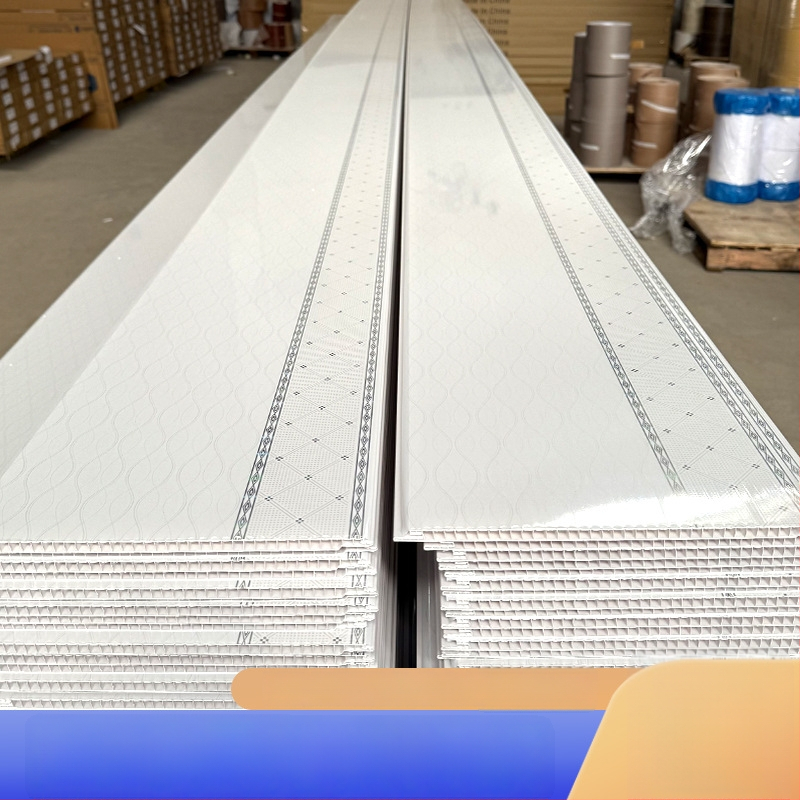 PVC stropný panel s L-tvarovanou sponou, laminovaný povrch, hrúbka 6-10 mm, dlhý pás / štvorcová doska