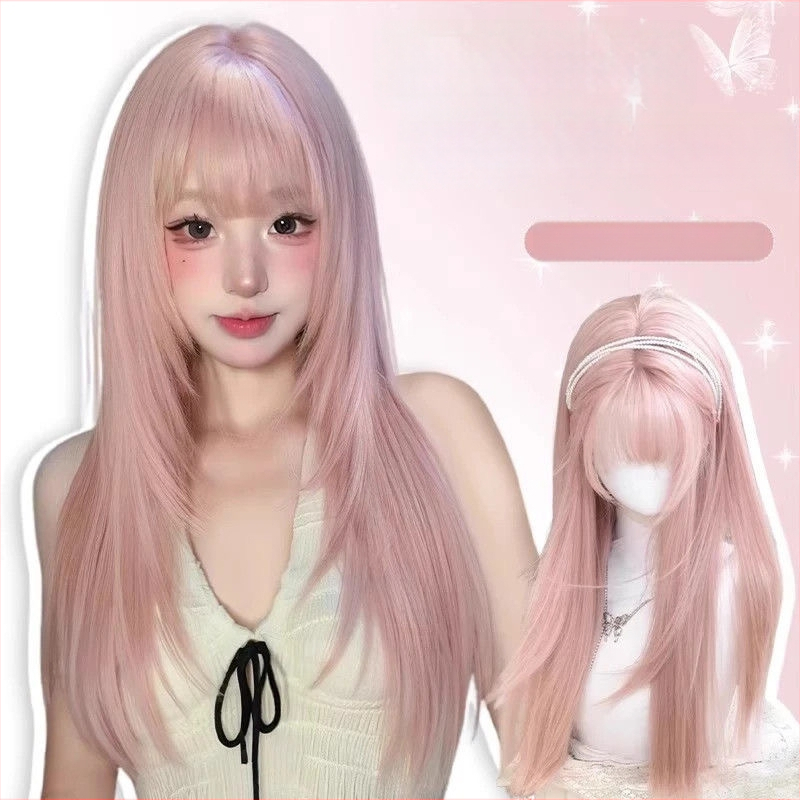 Parochňa – Dlhé rovné vlasy s ofinou, vlákna s vysokou teplotou, mechanická technológia výroby, nie je farbená ani chemicky upravená