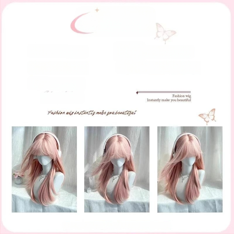 Parochňa – Dlhé rovné vlasy s ofinou, vlákna s vysokou teplotou, mechanická technológia výroby, nie je farbená ani chemicky upravená