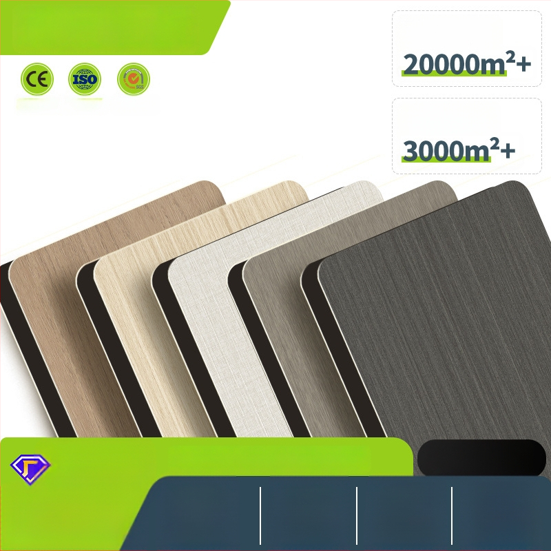 Seinapaneel puidulise viimistlusega – Carbon Crystal suurplaat, PVC, helikindlus 20 dB, soojusjuhtivus 0.125 W/mK