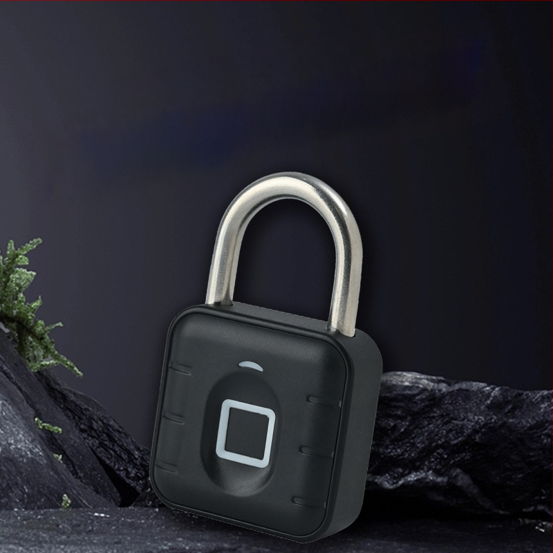 Simply Namų spyna iš lydinio plieno, konstrukcija iš cinko lydinio ir plastiko, pritaikomas