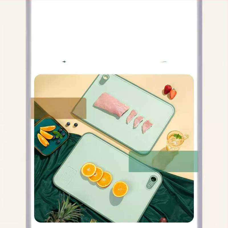 Double Gun lõikelaud – kahekülgse, nisuõledest valmistatud, beebitoitumise ja puuviljade lõikamiseks