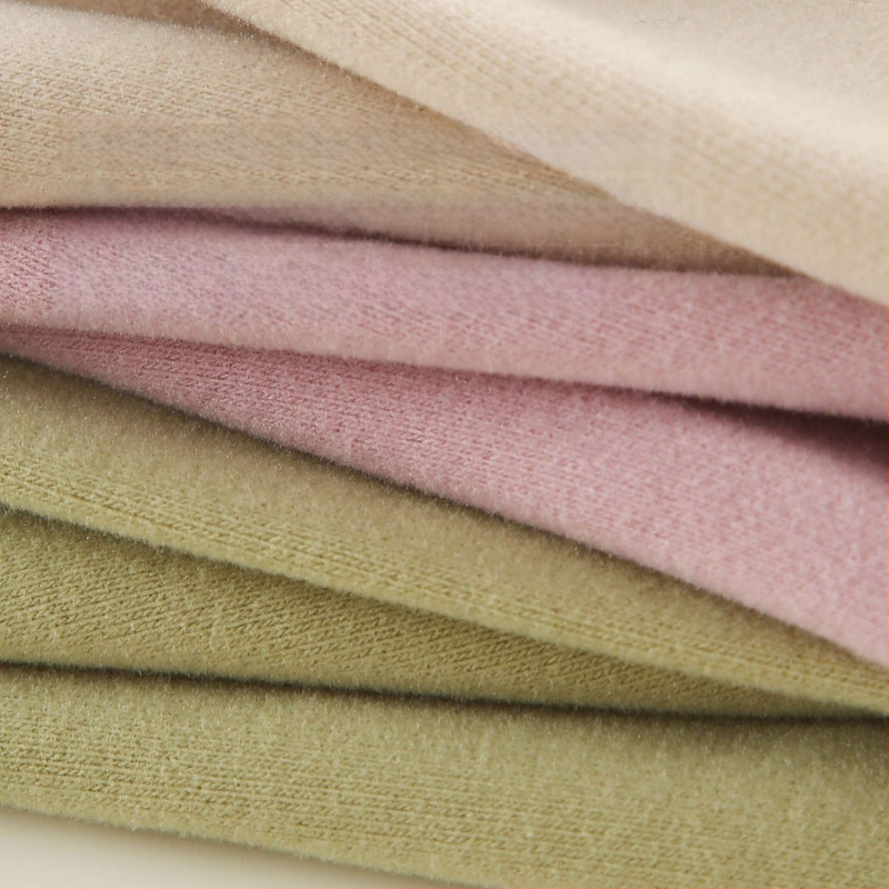 Vaikų terminis komplektas su aukštu kaklu – unisex viršus ir apatiniai, Lyocell mišinys, storesnis šilumos palaikymas, skirtas rudeniui ir žiemai