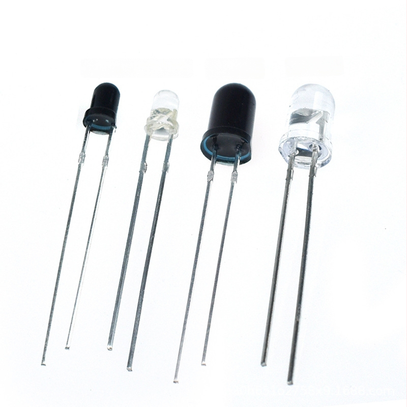 Infraraudonųjų spindulių LED IR304504, 20 mA, 1.8–2.2 V, 0.1 W, terminis atsparumas ≤10