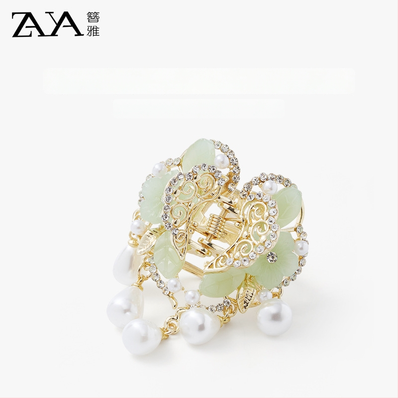 Juukseklips pitsiga, antiikne stiil, tsinksegul sulamisis, õliviimistlus