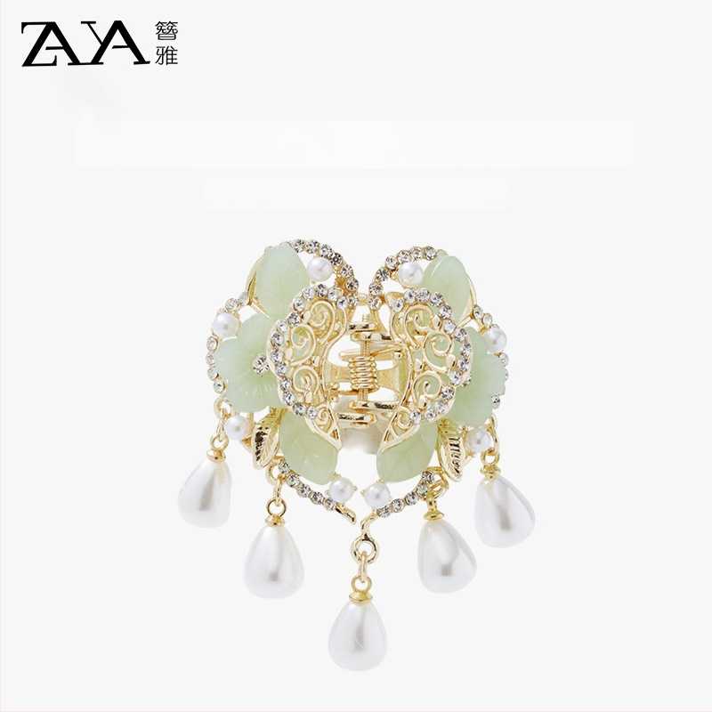 Juukseklips pitsiga, antiikne stiil, tsinksegul sulamisis, õliviimistlus