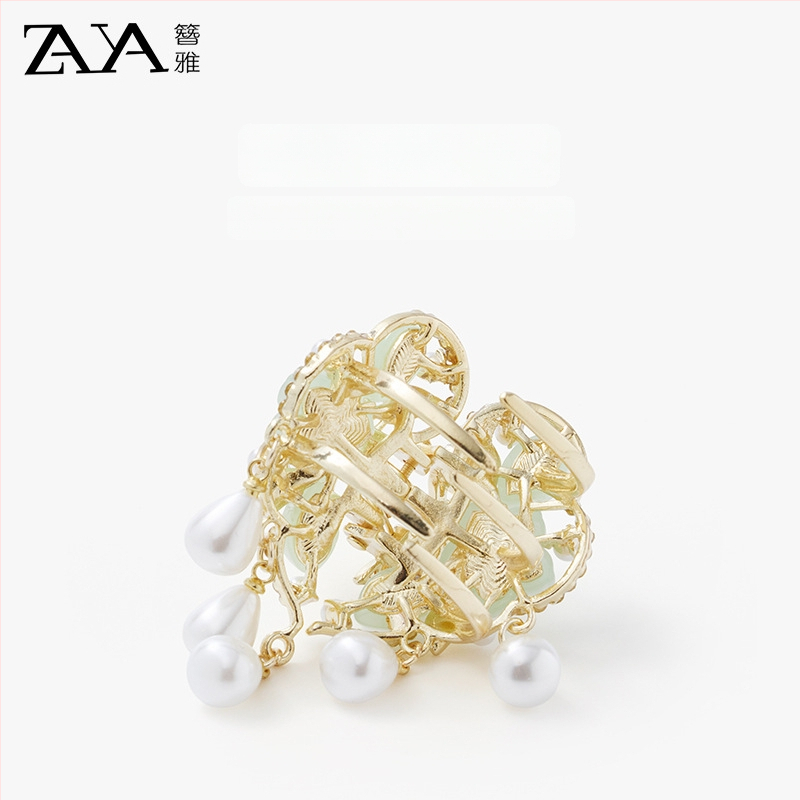 Juukseklips pitsiga, antiikne stiil, tsinksegul sulamisis, õliviimistlus