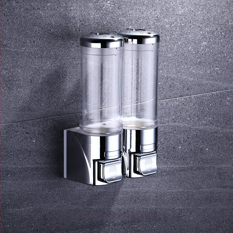 Sieninis muilo dozatorius iš nerūdijančio plieno ir plastiko, rankinis paspaudimas, šiuolaikinis minimalistinis stilius, poliruotas paviršius