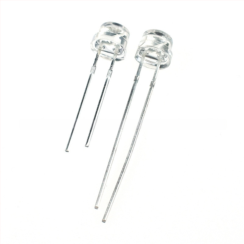 F5 LED diodai su šiaudine skrybėle, 3.0–3.2V, 20 mA, 0.1W, CRI 70–80, šviesos spindulio kampas 45°