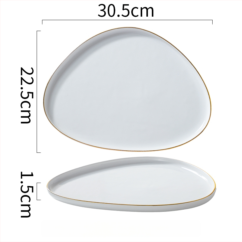 Porcelininė trikampė kepsninės lėkštė, šiaurietiškas stilius, auksinis kraštas, keraminė lėkštė su išskirtine forma