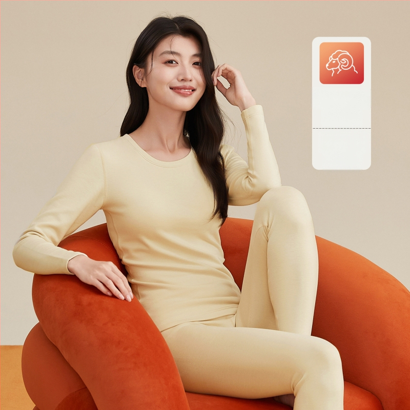 Derong akrilinis terminis komplektas – antibakterinis, išlaiko šilumą, anti-pilling, antiestatinis; galima dėvėti kaip pagrindinį sluoksnį arba lauko drabužį; storis 251–300 g/m²; palaidinė su ilga rankove + kelnės