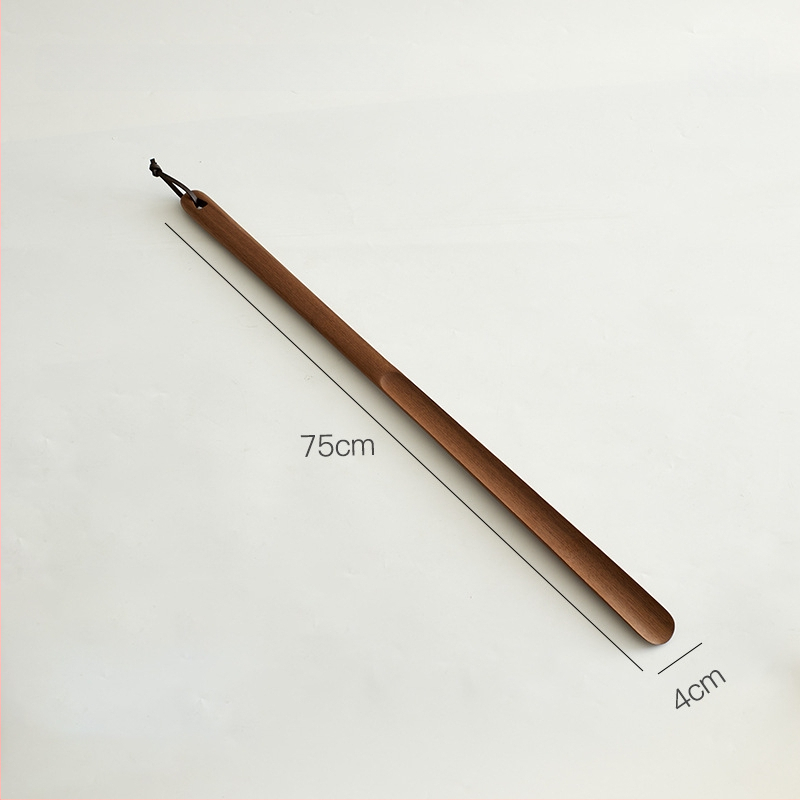 Medinis batų šaukštas iš riešutmedžio su baze ir ilgu rankena – namų naudojimui visoms sezonoms