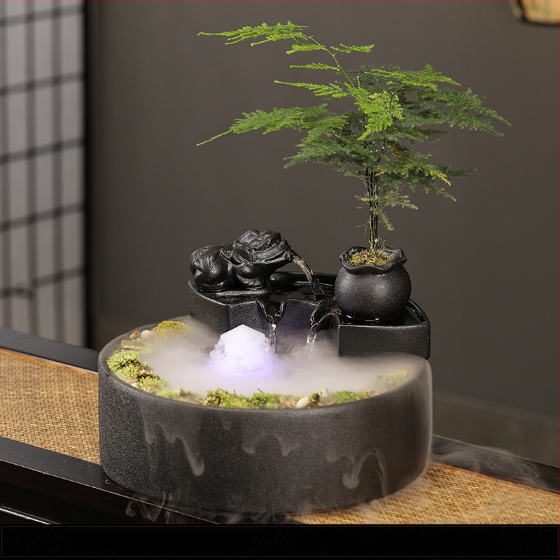 Keraminis stalinis fontanas su tekančiu vandeniu – mini kraštovaizdis, glazūruotas, dažytas, naujo Kinų stiliaus (Medžiaga: keramika; Paviršius: glazūruotas; Dažymas: dažytas; Stilius: Naujo Kinų stilius)