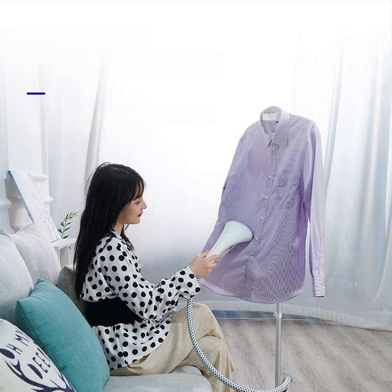 Konka Salokāms drēbju tvaika gludināšanas aparāts, rokas, vertikāla pacelšana, 1800W, 1.4-1.8L tvertne, 8 pakāpju temperatūras kontrole, 111-240V AC