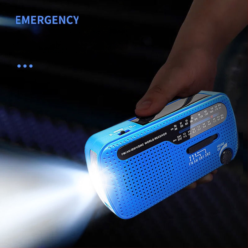 Išorinis avarinis LED apšvietimas su FM/AM radijo, saulės energija ir rankinis įkrovimas, USB įkrovimas, daugiajuostės priėmėjas, 3.7V, 0.14W, 1000–1999mAh, dažnis 20–3000