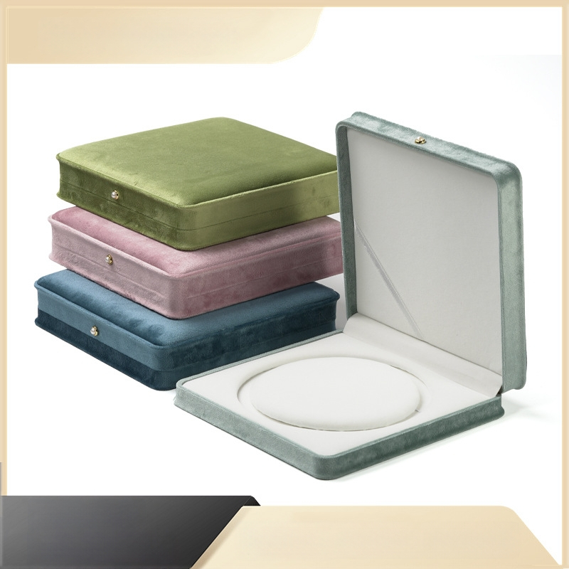 Flaneles juvelierizstrādājumu kaste – iepakojuma kaste, zīmols Vanke Packaging