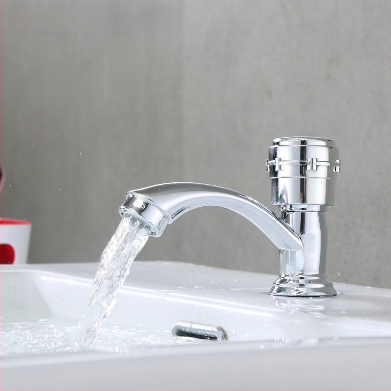 Plastikust kraan valamu jaoks keramikkava ventiiliga, nominaalne rõhk 0,8 MPa, kolonniline paigaldus, sissetooma/väljundtoru diameeter 4 punktid