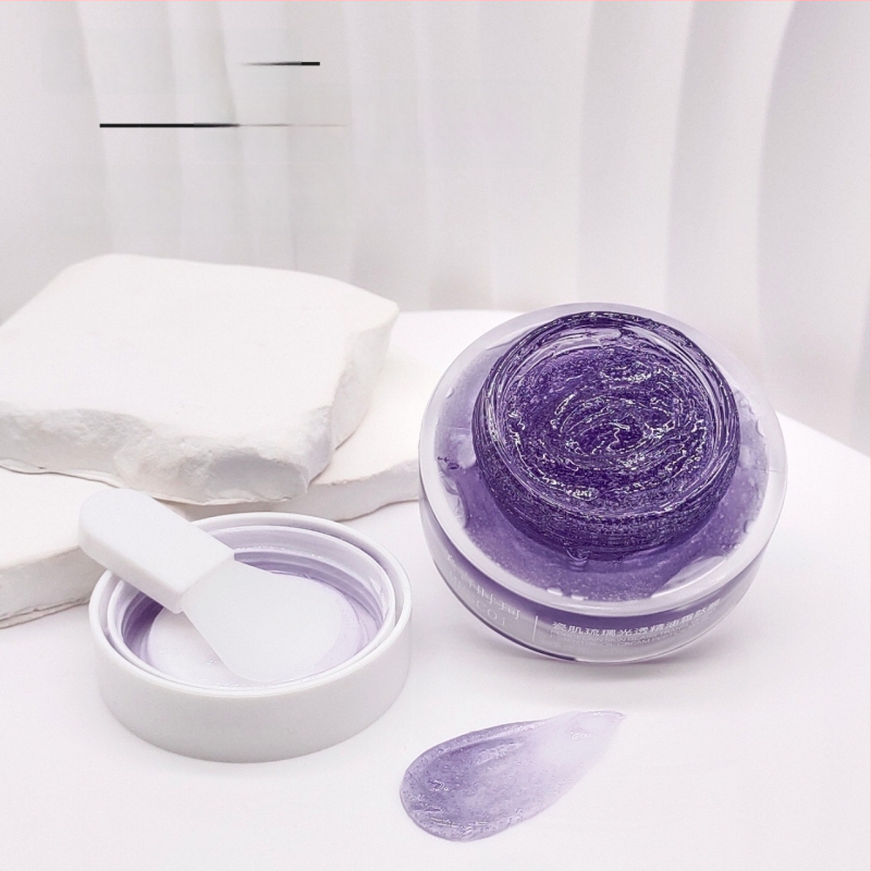 Veido kaukė kremas-gelis, 50 ml, universalus odos tipas, galiojimo laikas 3 metai; susiaurina poras, šviesina odos toną, drėkina.