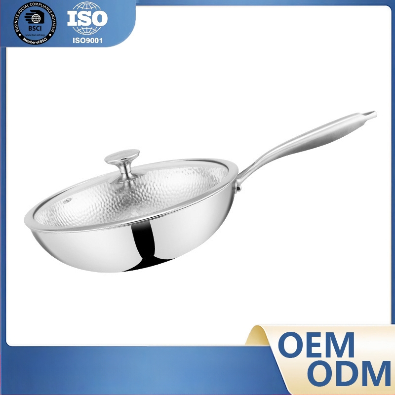 Wokas iš 304 nerūdijančio plieno, kalimo tekstūra, trijų sluoksnių konstrukcija, apvalus dugnas, stiklinis dangtis