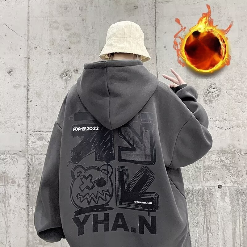 Oversize kapuces džemperis ar fleece iekšējo oderi, 96% poliesters, brīvs piegriezums, U formas kakla atvērums bez apkakles, kabats