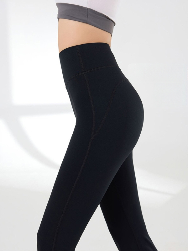 Moterų aukštos juosmens, siauras siluetas, šiek tiek platėjantis apačia, lengvas nailono-elastano audinys