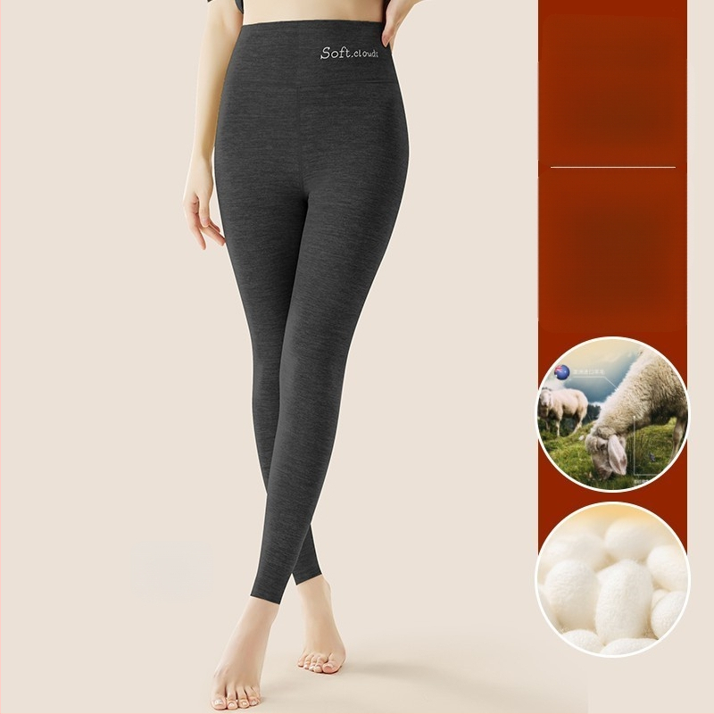 Moteriškos terminės kelnaitės su fliso viduje, cropped, vienos spalvos, poliesterio 80–90%, storis 201–250 g/m², sėdmenų pakėlimas