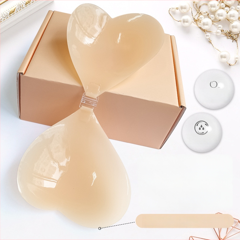 Südamekujuline silikoonrinnaplaster, ultraõhukesed, push-up, nähtamatud, libisemiskindlad, sobivad pulmadeks ja ujumistrikotitele.