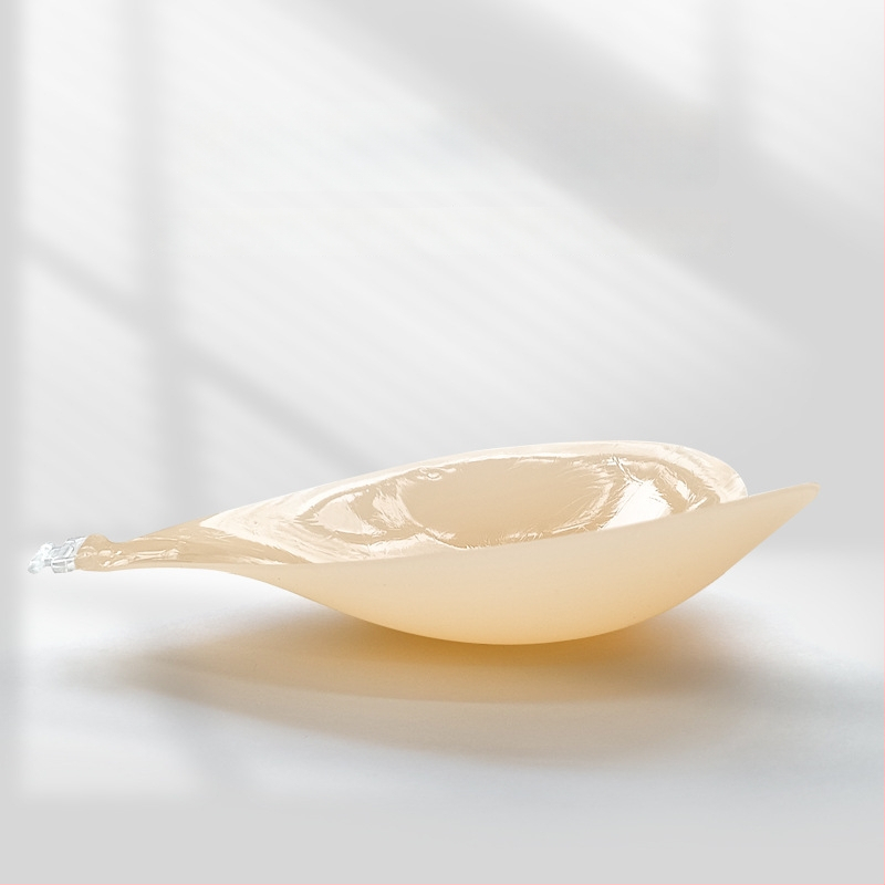 Südamekujuline silikoonrinnaplaster, ultraõhukesed, push-up, nähtamatud, libisemiskindlad, sobivad pulmadeks ja ujumistrikotitele.