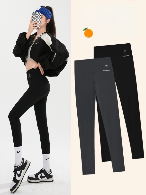 Moteriški jogos legginai – liesus kirpimas, aukšta elastė, plonas, kvėpuojantis poliesterio-elastano mišinys, vienspalvis raštas