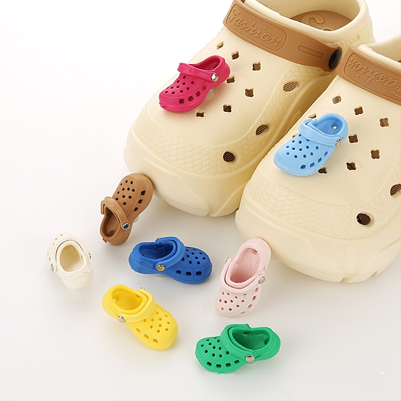 Mini 3D batų gėlių aksesuaras – modelis 06-1; suderinamas su sportbačiais, odiniais bateliais, batais ir sandalais; mini stilius; tinkamas visoms sezonoms