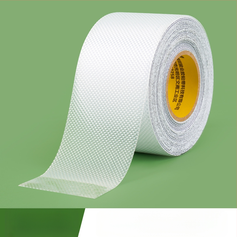 PEVA gumos anti-slip laiptų juosta - akriliniai klijai, vandeniui atspari, temperatūros diapazonas 0–70 °C