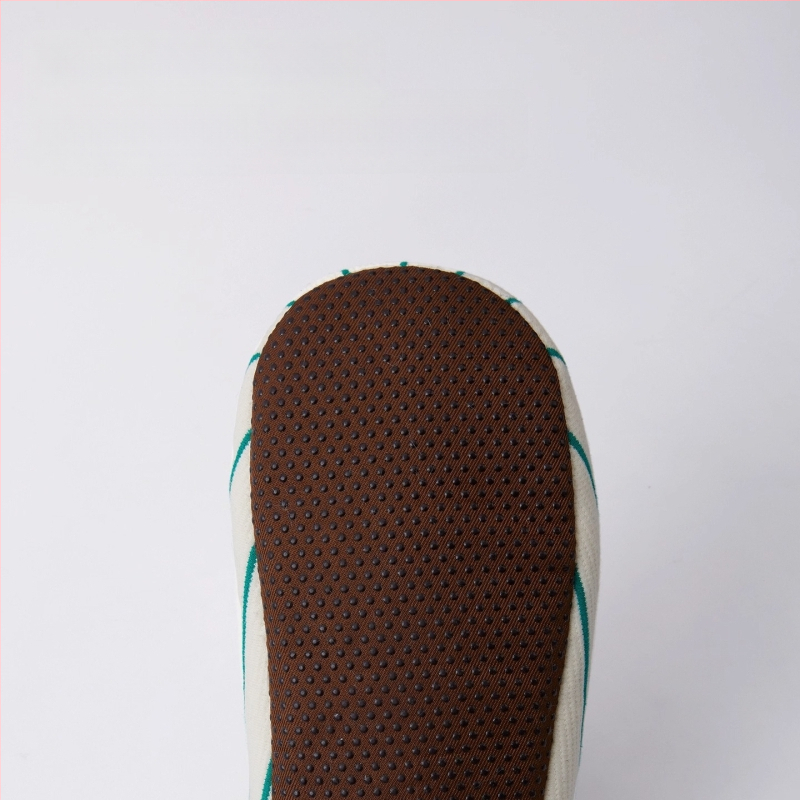 Meeste puuvillased siseruumide sussid, slip-on, vaba stiil, suve 2025 väljaanne