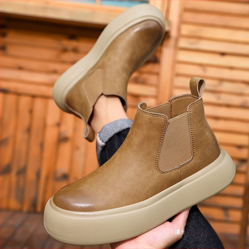 Martin bateliai, britiško stiliaus slip-on Chelsea, viršus iš mikropluošto odos, padas iš gumos putų, žemas nugaros dydis