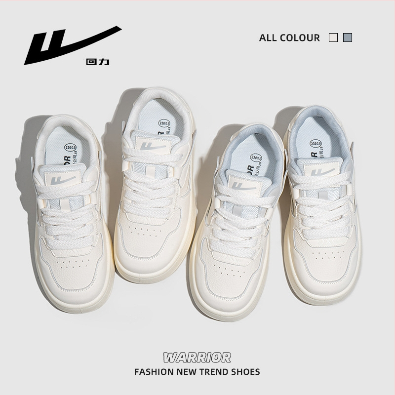 Naistele Warrior sportjalanõud paneeldisainiga, madal profiil, ülaosa sünteetilisest nahast, kummist tald, kinnitamine nööridega