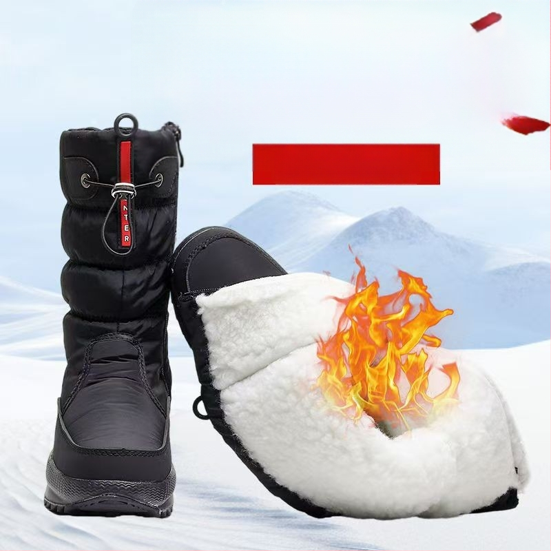 Sieviešu ziemas augstās sniega zābaki, vidēja augšējā daļa, apaļa purngala, sānu rāvējslēdzējs, iekšpuse no mākslīgā pūļa