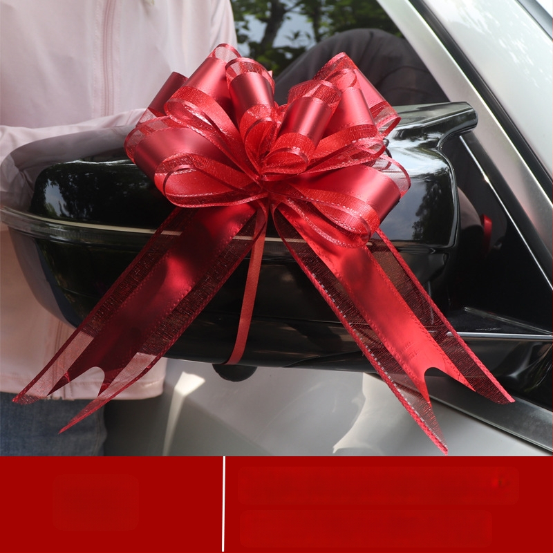 Vestuvių automobilių dekoras — Didelė juostelė ant durų rankenų, juostelė ir traukiama gėlė (Medžiaga: plastikas; Tinka: Vestuvės; Kategorija: Vietos dekoravimo rekvizitas)