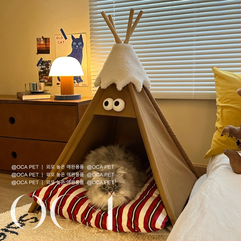 Sniega kupolas mājdzīvnieku guļvietā — kaķa un suņa māja, daļēji slēgta, noņemama, flaneles materiāls