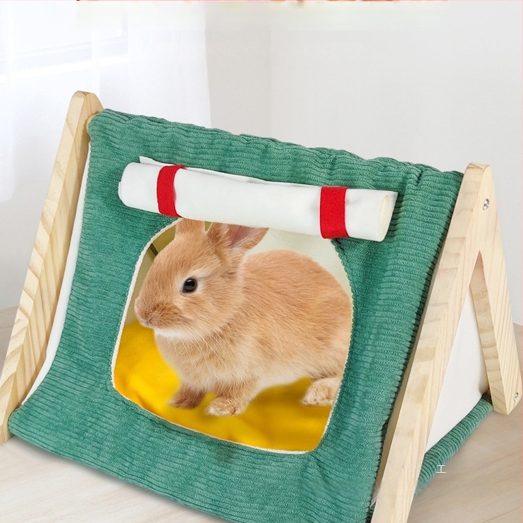 Triušio namelis – Medžiaga: šilko gėlės; Kilmė: Kita; Importas: Ne; Prekės ženklas: Kita