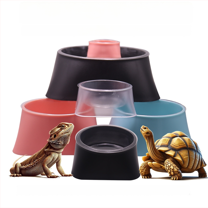 Plastmassist veekaus väikestele koduloomadele — lõhnatu, pääsu vastu